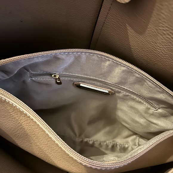 tote bag - Picture 3 of 3